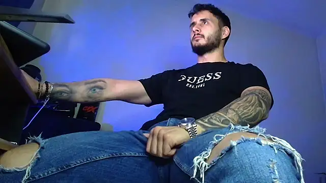 XanderCage99 webcam