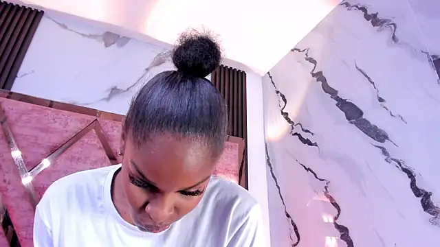 averline_sterling webcam