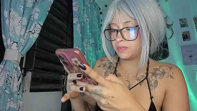 Pinky_promiseex webcam
