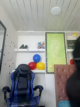 susan_mooree webcam