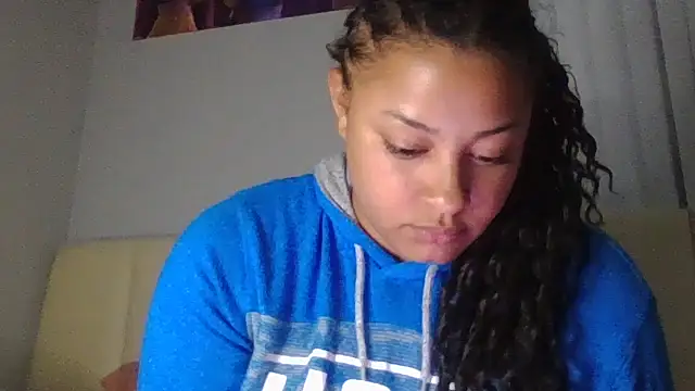 madzbailey webcam