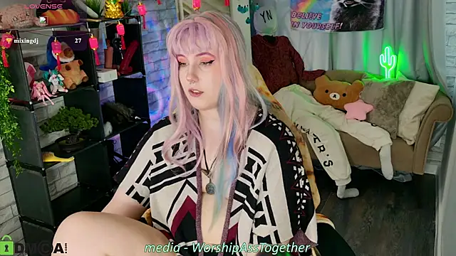 Candy-yeah webcam