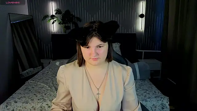 KittyLiikk webcam