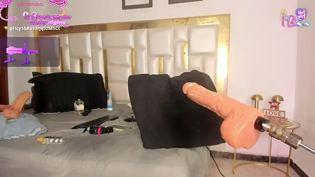 MiaaXXX1 webcam