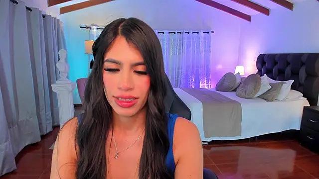 sarita_evanss
