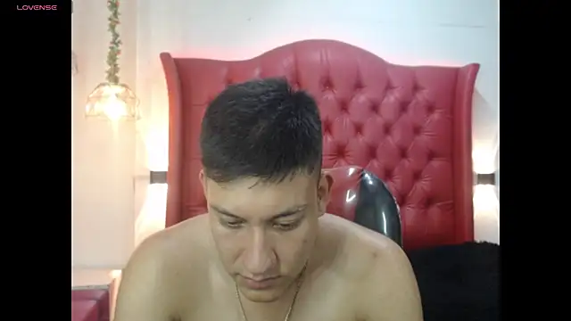 DominantBoy4