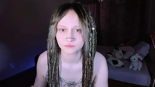 MariaMango webcam