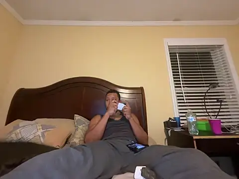 Charmingswoleking webcam