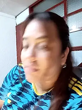 Arya_Gomez webcam