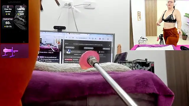 Paulina_Davis_ webcam
