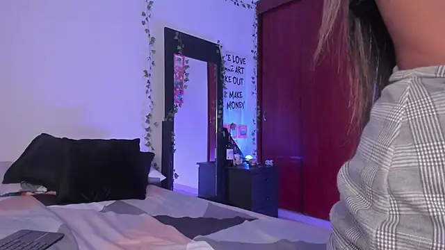 little_kayla_ webcam
