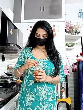 Kaur_Simran_01 webcam