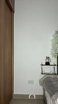 Olivia_valentti webcam