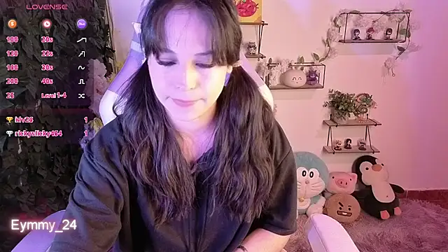 Eymmy_24 webcam