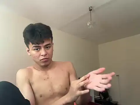 ToddWarren live cam on StripChat
