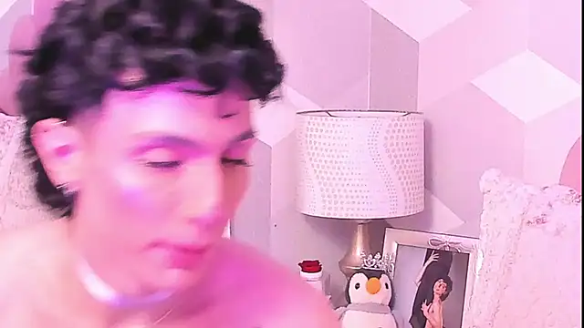 KylieMonnett webcam