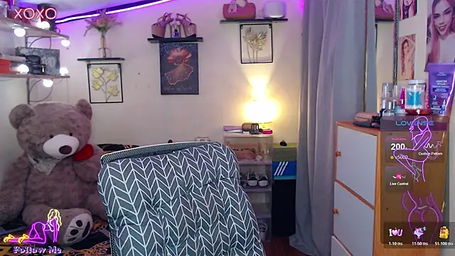 izabella_moore webcam