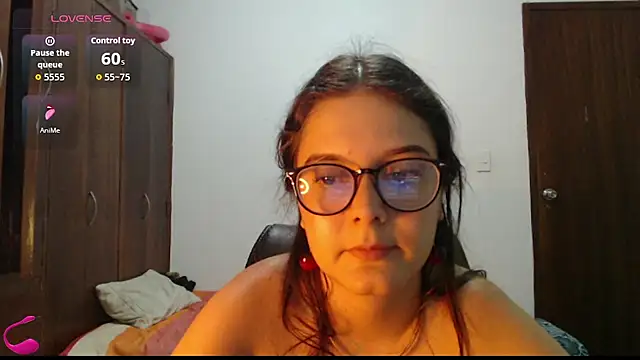 MadieeLorez webcam