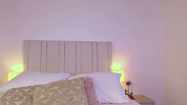 Anna-Lynn webcam