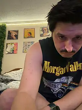 PoundedCajunGuy93 webcam
