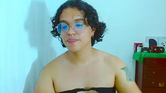 Diane_exotic webcam