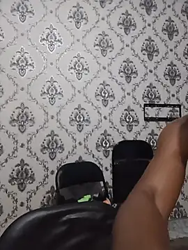 PrettyDickk1 webcam