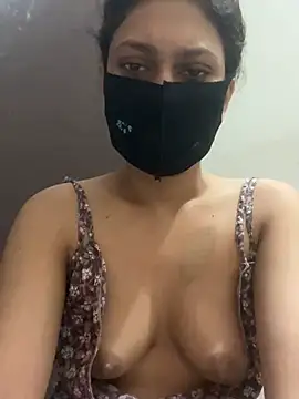 kavyq3791 webcam