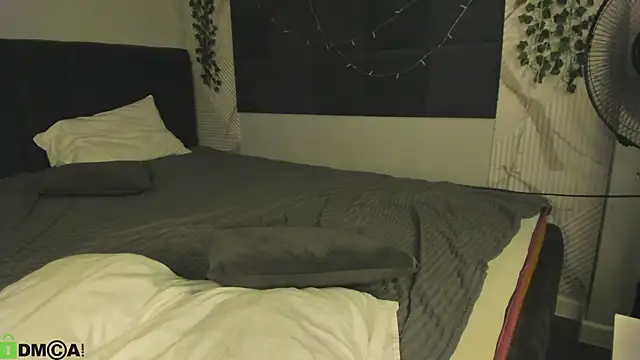 Nika_Jonson webcam