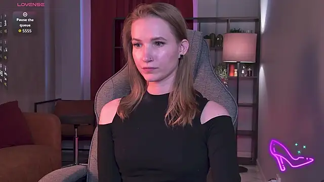 Megan_Rodgers webcam