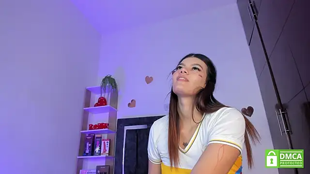 Mariana_and_Ronny webcam