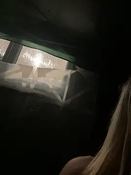 slutytransgal webcam