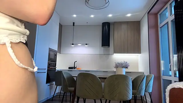Lumeya_Aura webcam