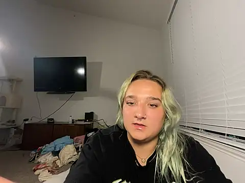 AinsleyTeal webcam