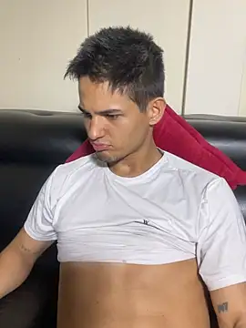 Aaronsexroom webcam