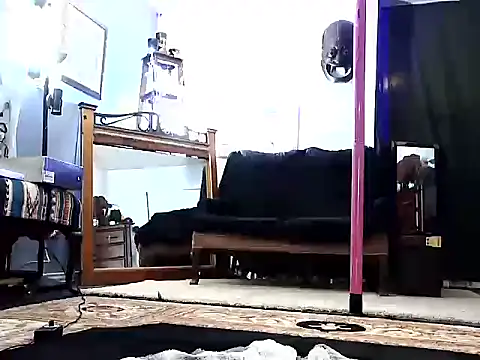 Genevieve143 webcam