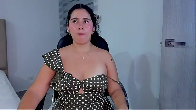Natasha-28 webcam