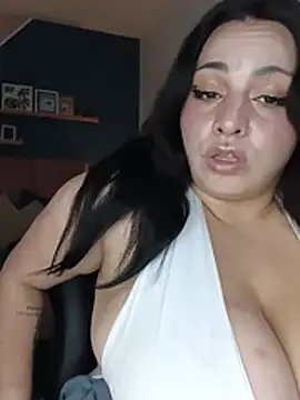 ana_coral - Ana_coral's free webcam - UK Sex Cams