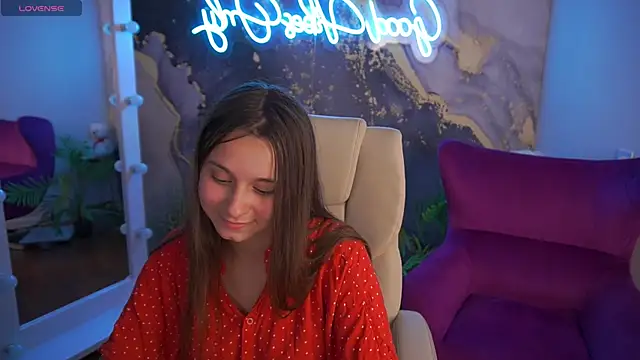 TinyNatalie webcam