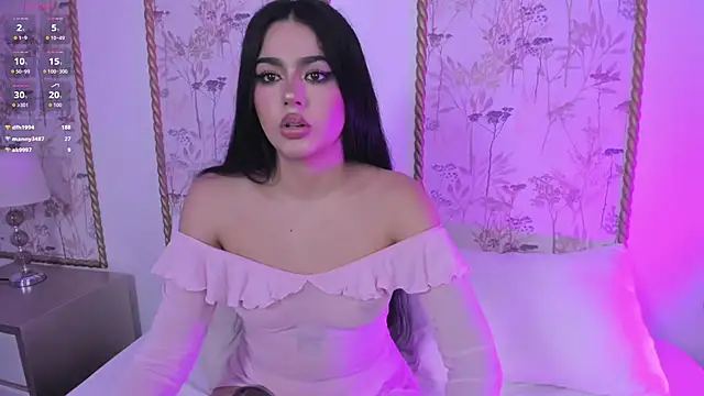 elara_bloom_ webcam