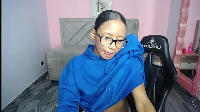 LauraKail_ch webcam