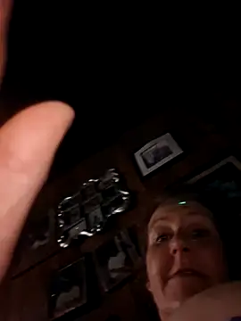dirtynun630 - Dirtynun630's free webcam