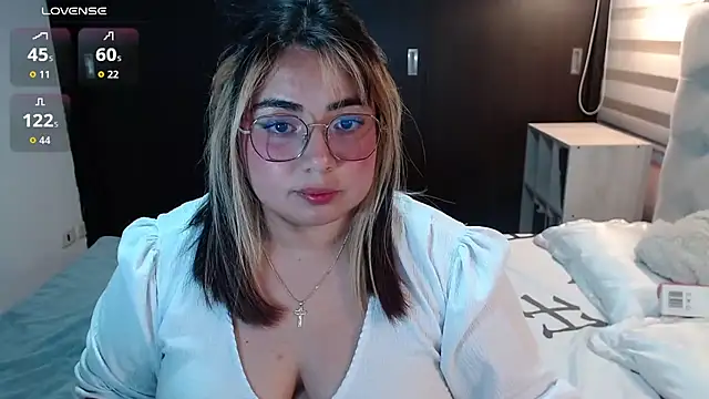 yini_angel webcam