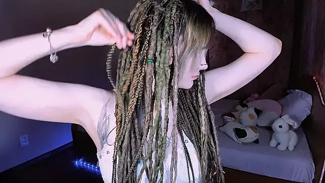 mariamango (F young) - flash pussy