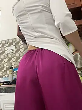 ___Erin___ webcam