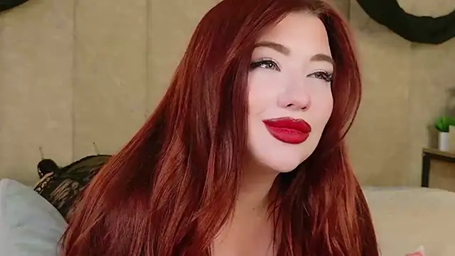 DakotaSecret live cam on StripChat
