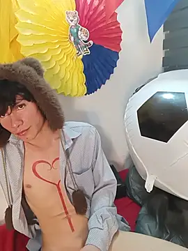 littletymmy (M young) - Show ass🍑😋