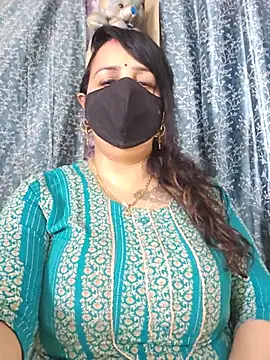 cute-tanvi webcam
