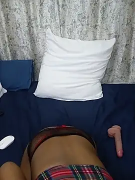 FreakiestBunnyworxx webcam