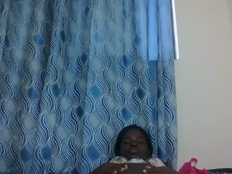 PrettyEve webcam