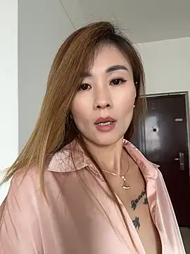 okgirl_23 webcam